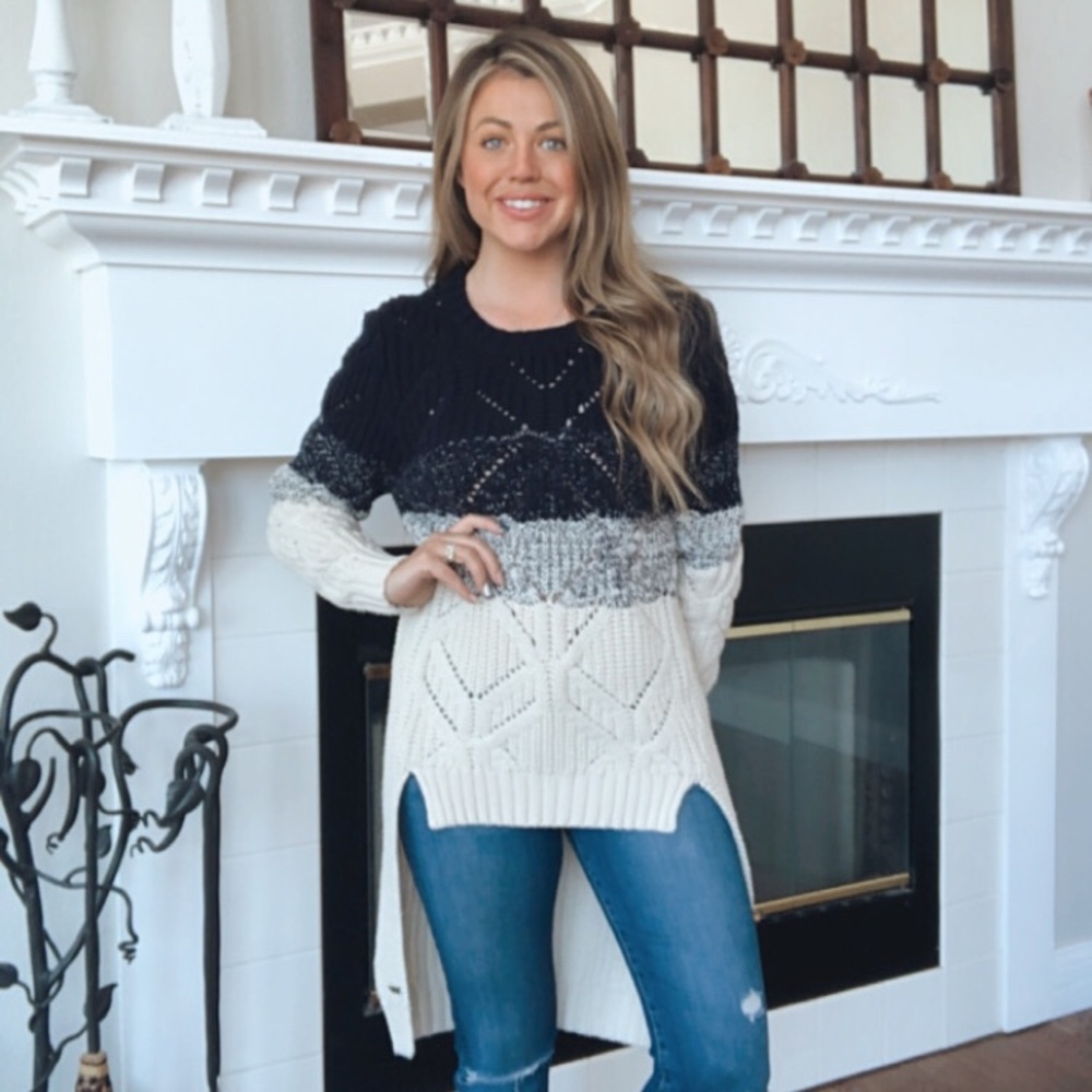 Smash! Blue Ombré High Low Cable Knit Sweater XS